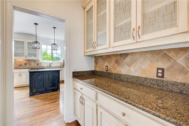 4910 Red Robin Ridge, Johns Creek, GA 30022