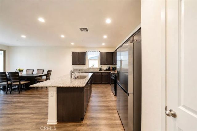 1529 Noblewood Drive, San Jacinto, CA 92582