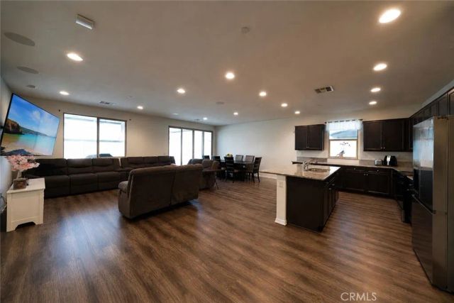 1529 Noblewood Drive, San Jacinto, CA 92582