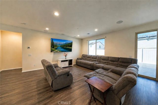 1529 Noblewood Drive, San Jacinto, CA 92582