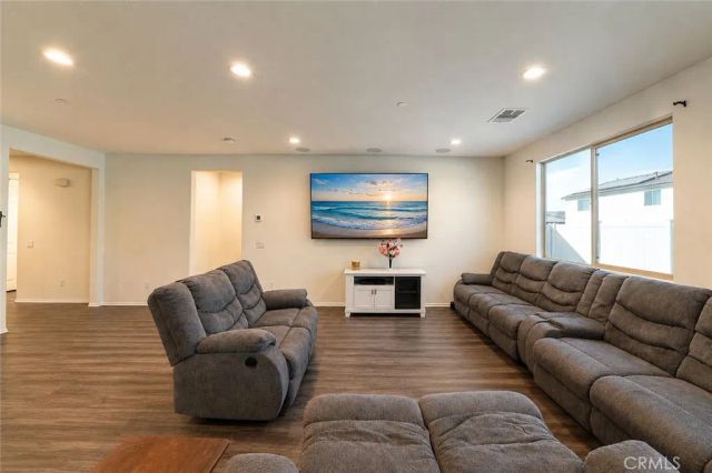 1529 Noblewood Drive, San Jacinto, CA 92582