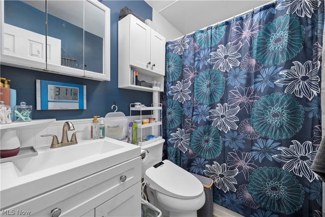 3419 Maplecrest Avenue, Parma, OH 44134