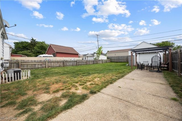 3419 Maplecrest Avenue, Parma, OH 44134