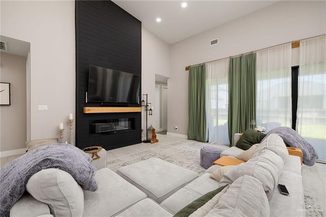 13816 N 37th Street, Mcallen, TX 78504