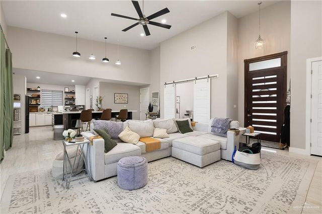 13816 N 37th Street, Mcallen, TX 78504
