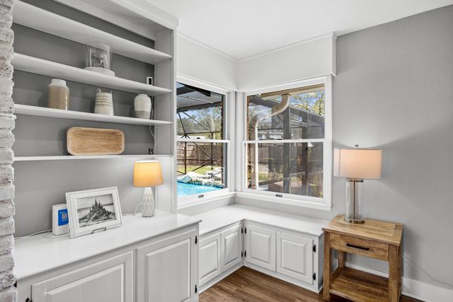 15 NE Wedgewood Lane, Fort Walton Beach, FL 32547