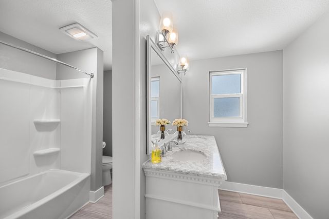 15 NE Wedgewood Lane, Fort Walton Beach, FL 32547