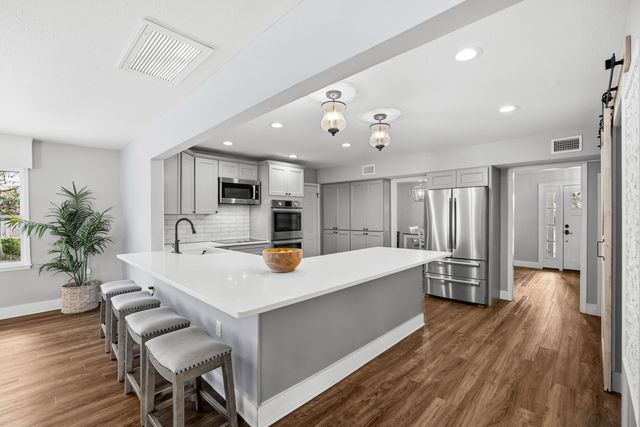 15 NE Wedgewood Lane, Fort Walton Beach, FL 32547