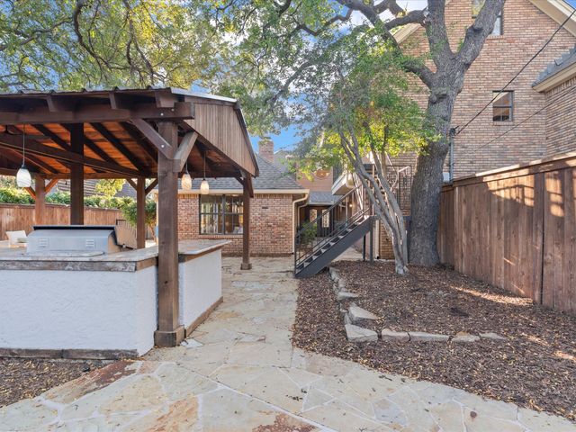 3509 Brentwood Drive, Colleyville, TX 76034