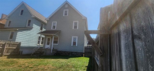 500 Wayne Avenue, Ellwood City, PA 16117