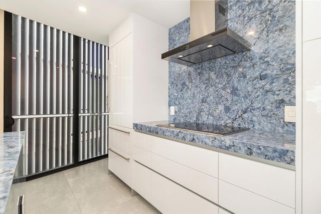 106 Inlet Way 202, Palm Beach Shores, FL 33404