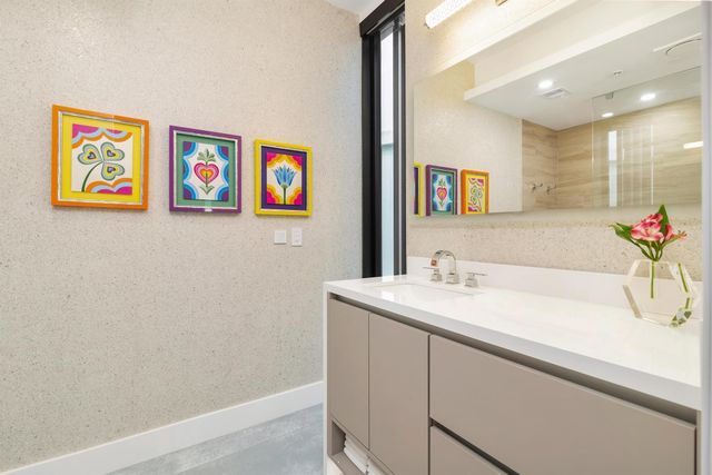 106 Inlet Way 202, Palm Beach Shores, FL 33404