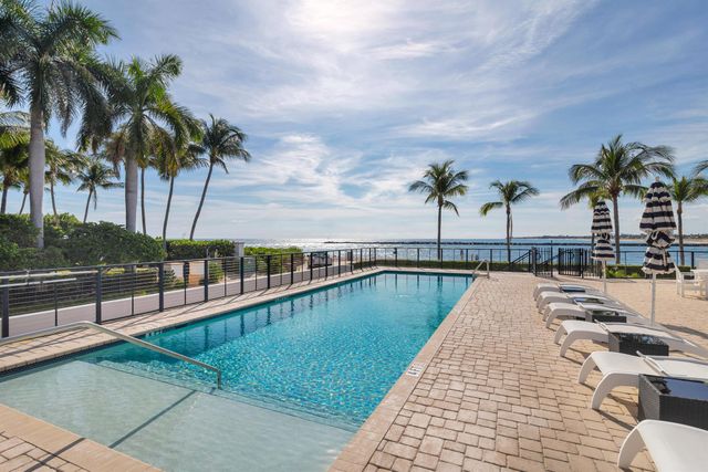 106 Inlet Way 202, Palm Beach Shores, FL 33404