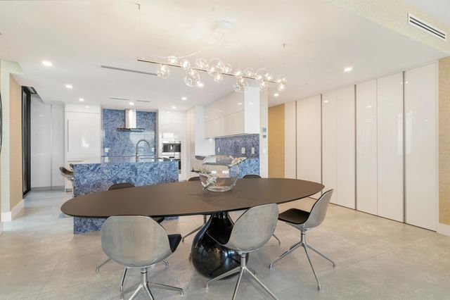 106 Inlet Way 202, Palm Beach Shores, FL 33404