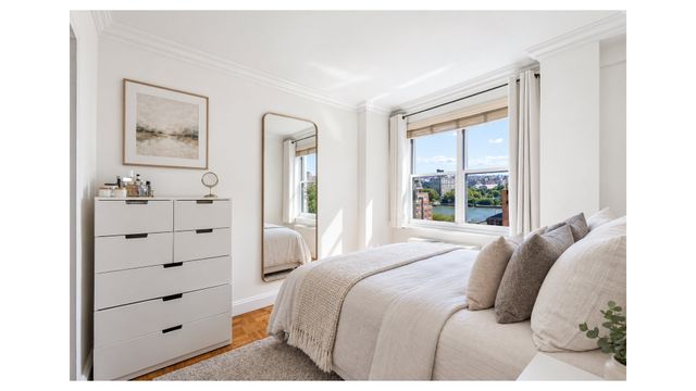 444 E 75th St Apt 17E, New York City, NY 10021