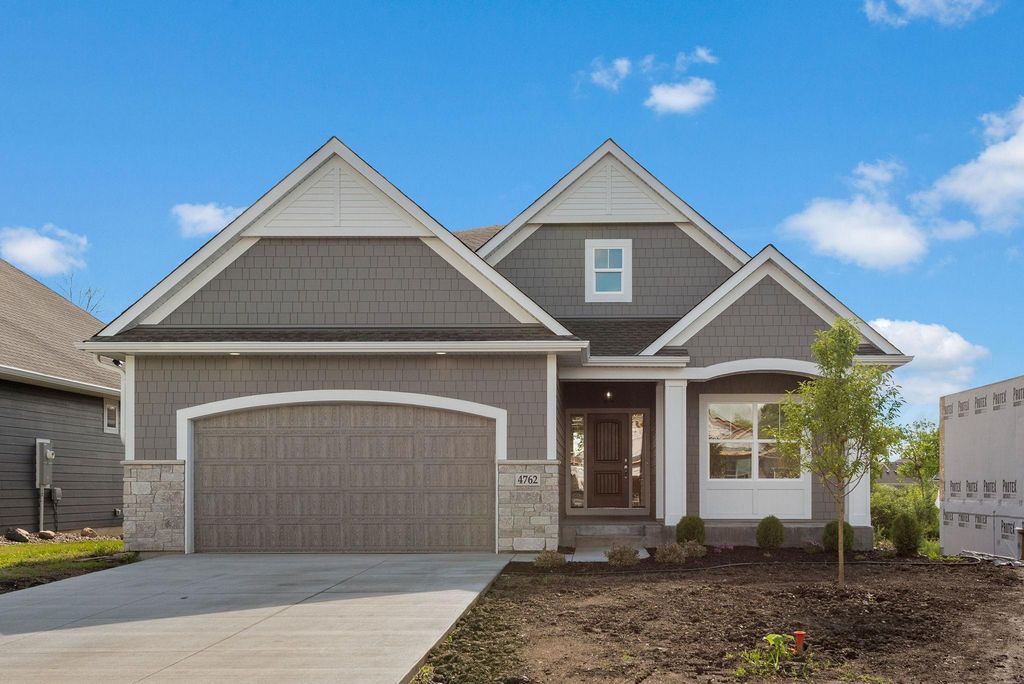 4762 Lawndale Court N, Plymouth, MN 55446