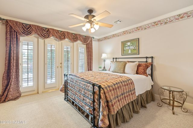 105 Gerriewood Lane, Lafayette, LA 70508