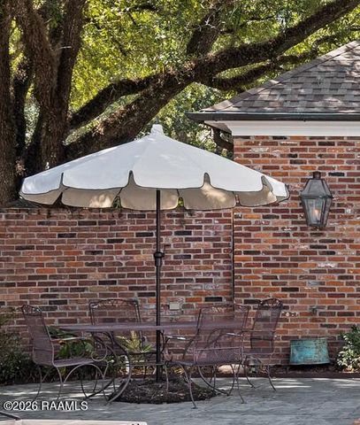 105 Gerriewood Lane, Lafayette, LA 70508