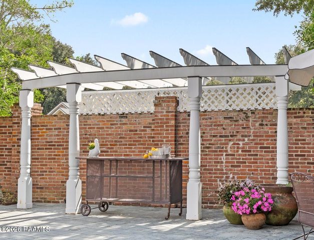 105 Gerriewood Lane, Lafayette, LA 70508