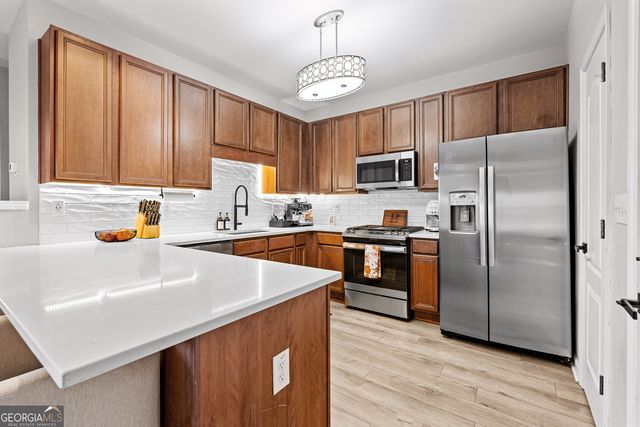 124 Portico Place, Newnan, GA 30265