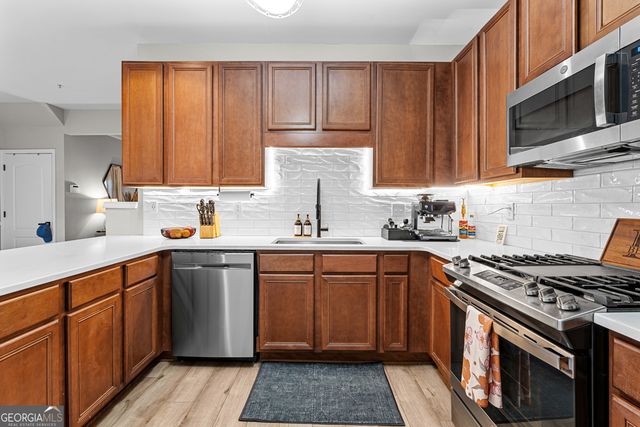 124 Portico Place, Newnan, GA 30265