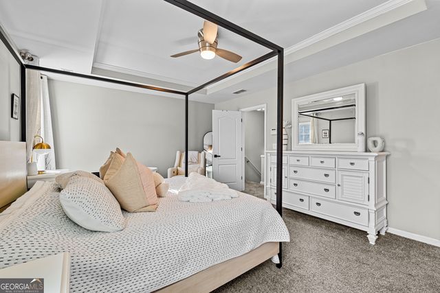 124 Portico Place, Newnan, GA 30265