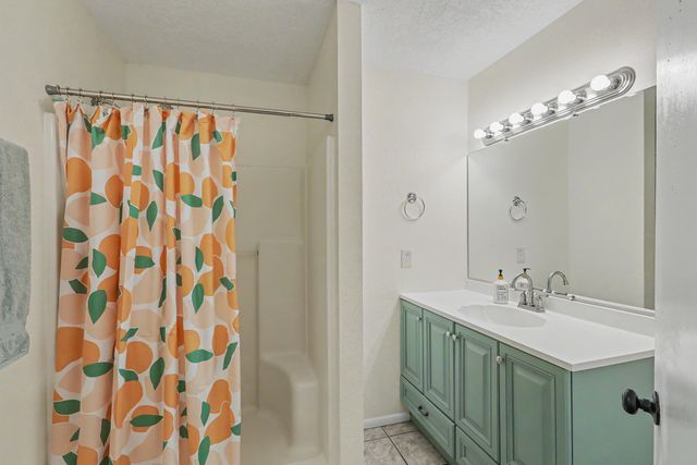 11537 Angelina Place NE, Albuquerque, NM 87123