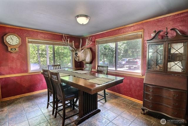 36204 108th Avenue Ct E, Eatonville, WA 98328