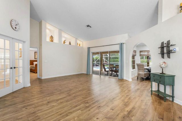 13546 Staimford Drive, Wellington, FL 33414