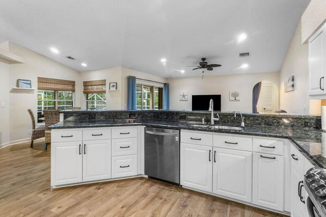 13546 Staimford Drive, Wellington, FL 33414