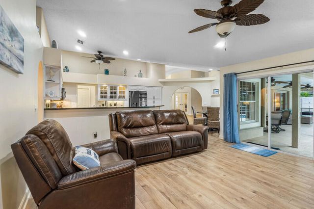 13546 Staimford Drive, Wellington, FL 33414