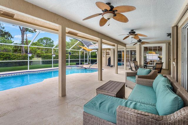 13546 Staimford Drive, Wellington, FL 33414