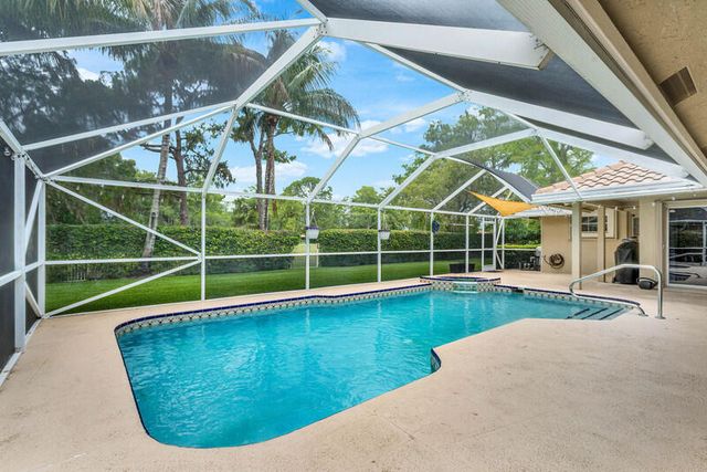 13546 Staimford Drive, Wellington, FL 33414