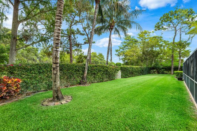 13546 Staimford Drive, Wellington, FL 33414