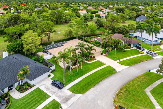 13546 Staimford Drive, Wellington, FL 33414