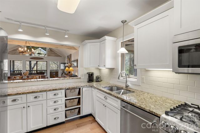 111 River Park Villas Drive, Sapphire, NC 28774