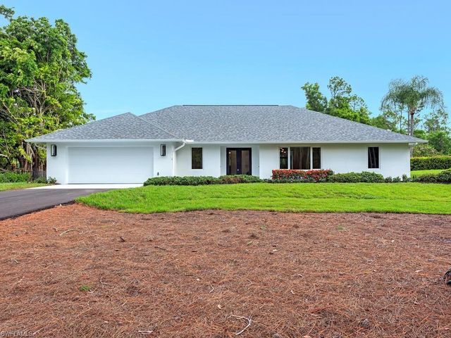 5520 CYNTHIA LN, Naples, FL 34112
