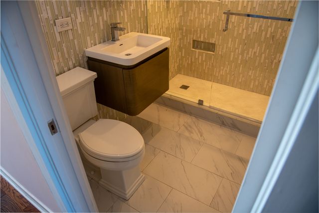 2144 N Lincoln Park W 12C, Chicago, IL 60614