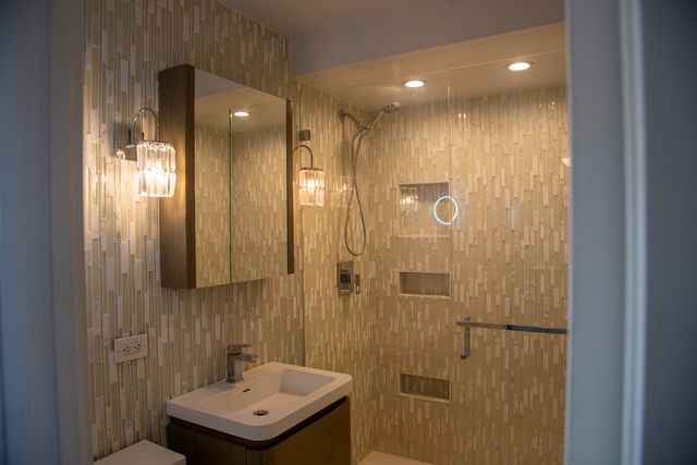 2144 N Lincoln Park W 12C, Chicago, IL 60614