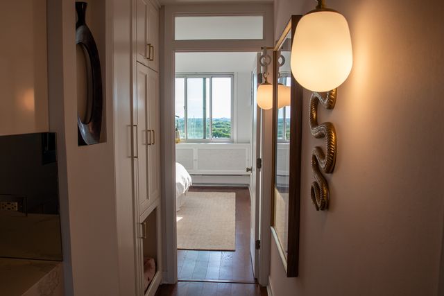 2144 N Lincoln Park W 12C, Chicago, IL 60614