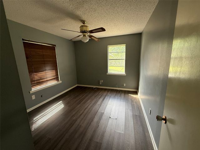1141 Bowie Street, Sulphur Springs, TX 75482