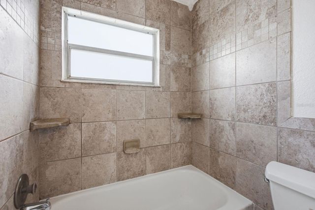 7826 KNOX LOOP, New Port Richey, FL 34655