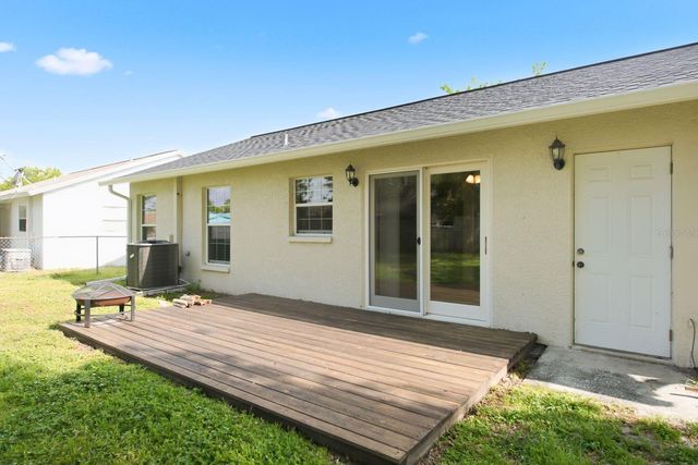 7826 KNOX LOOP, New Port Richey, FL 34655