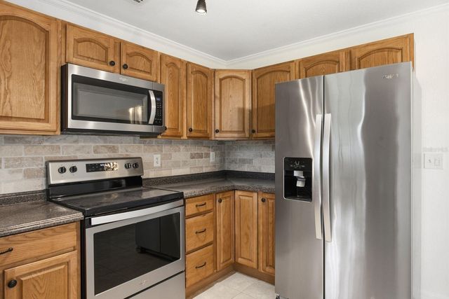 7826 KNOX LOOP, New Port Richey, FL 34655