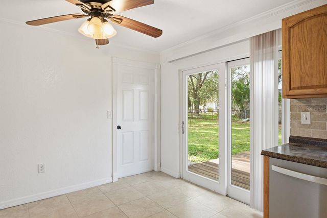 7826 KNOX LOOP, New Port Richey, FL 34655