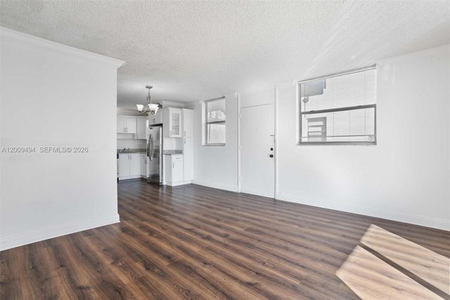 1801 S Treasure Dr 217, North Bay Village, FL 33141