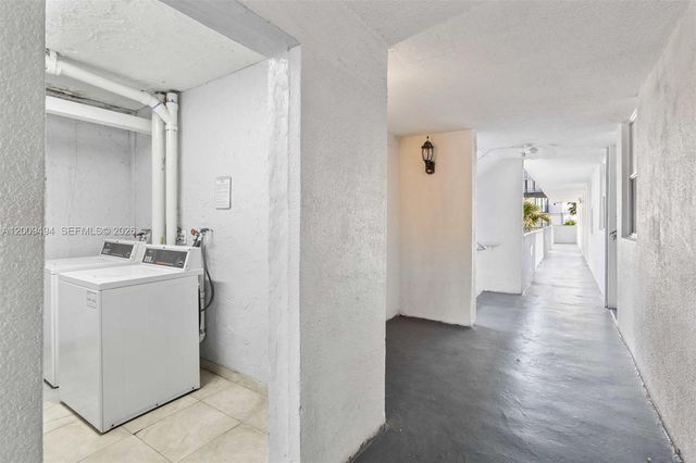 1801 S Treasure Dr 217, North Bay Village, FL 33141