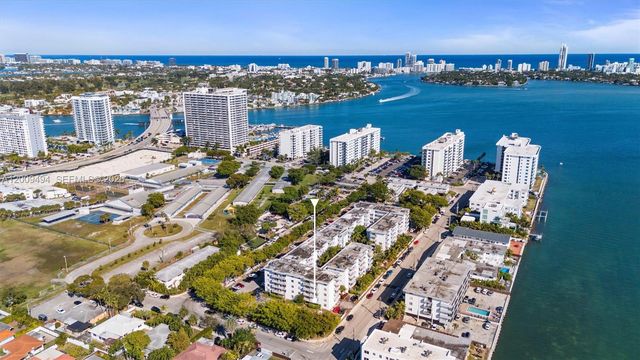 1801 S Treasure Dr 217, North Bay Village, FL 33141