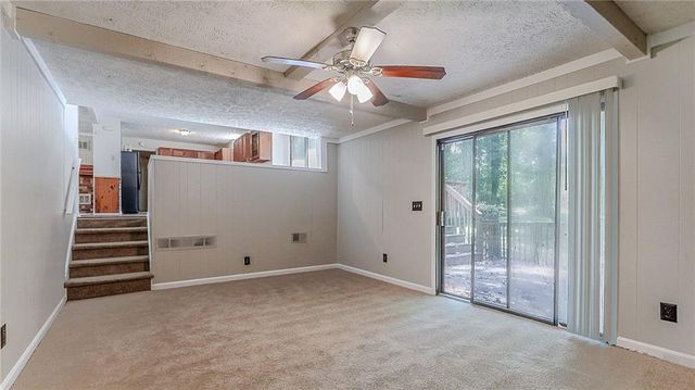 416 Pineburr Lane, Stone Mountain, GA 30087