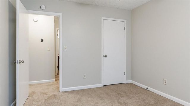 416 Pineburr Lane, Stone Mountain, GA 30087